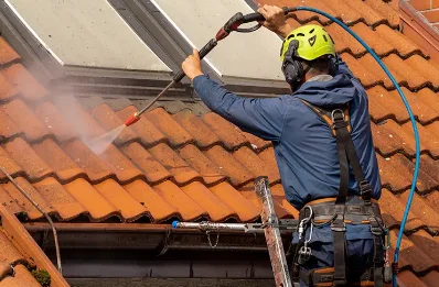 Démoussage et hydrofuge de toiture à Garravet